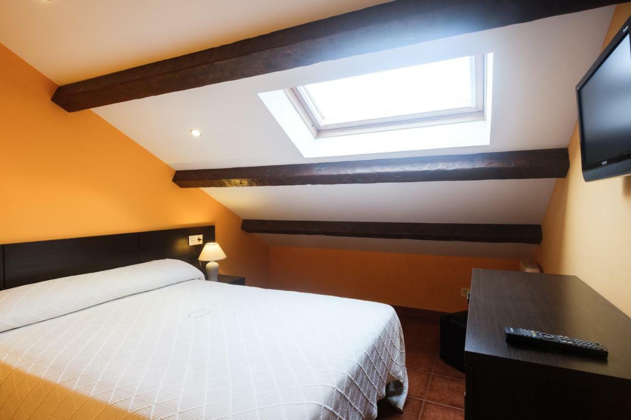 Apartamentos de Herminia Manzaneda  Bagian luar foto
